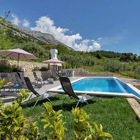 Villa Nima